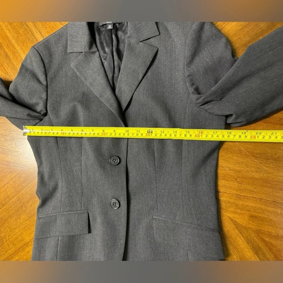 Hugo Boss Wool Blend Blazer Suit Jacket 2 Button Office Career Luxe Size 8 - Picture 4 of 11